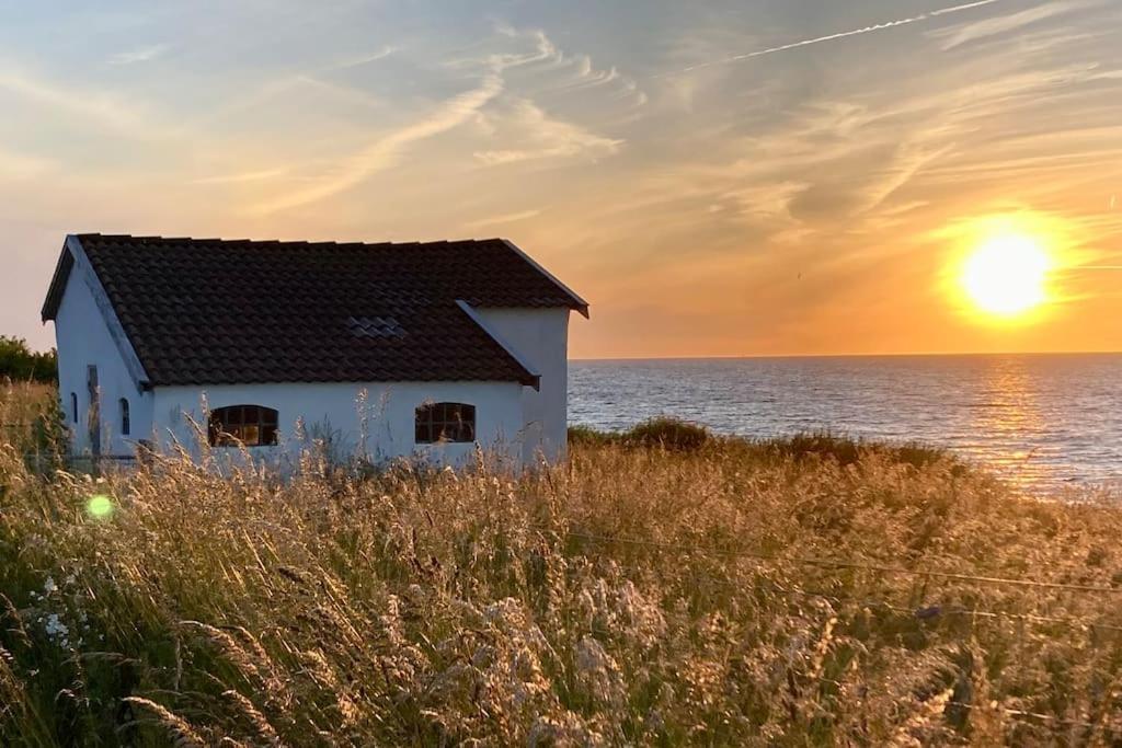 Spacey And Charming Cabin 300 M. From Beach Tjørneholm Exterior foto