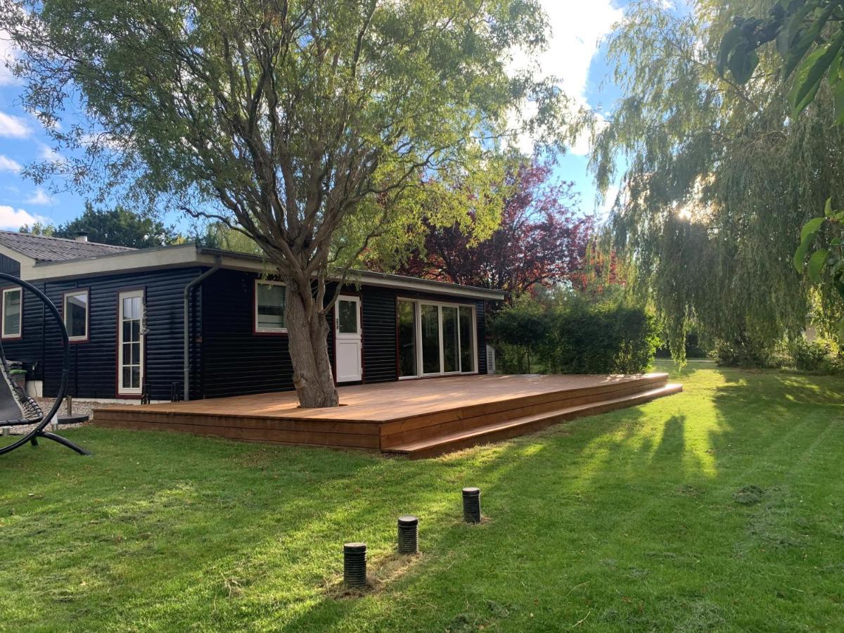 Spacey And Charming Cabin 300 M. From Beach Tjørneholm Exterior foto